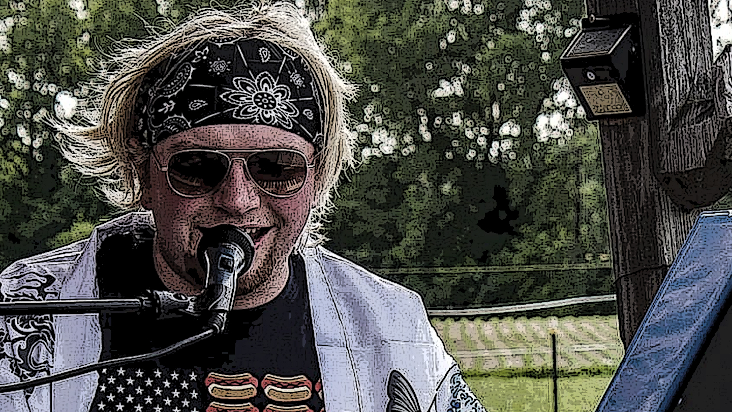 Davey Squires - Self Made Musician